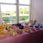מלון Hotel Du Chateau De Quineville Quinéville