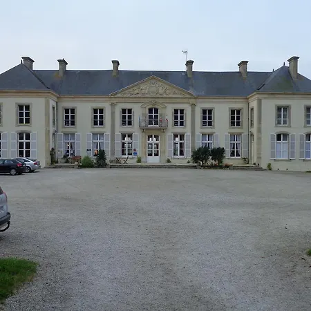 Hotel Du Chateau De Quineville 3*