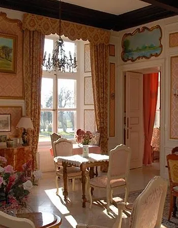 Hotel Du Chateau De Quineville
