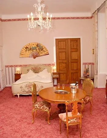 Hotel Du Chateau De Quineville Otel Quinéville