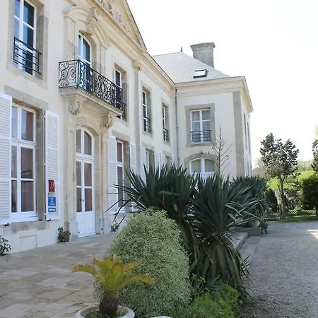 Hotel Du Chateau De Quineville Otel 3*