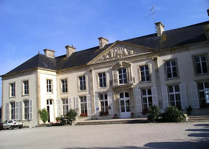 Hotel Du Chateau De Quineville Hotel Quinéville